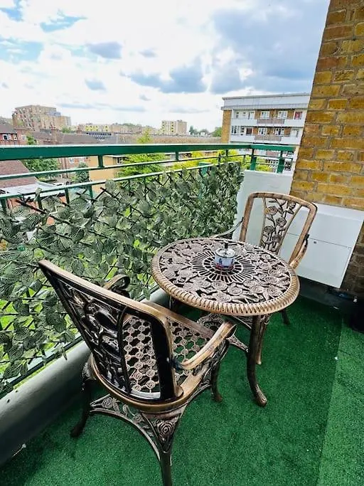 Central London Apartment 0*,  المملكة المتحدة